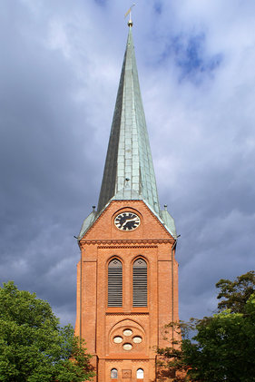 Der Turm von St. Franziskus Schwarzenbek